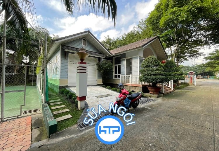 HTP luôn chú trọng bước khảo sát thực trạng mái ngói để đưa ra phương án xử lý tối ưu nhất