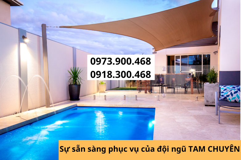 Thợ chà ron chống thấm hồ bơi